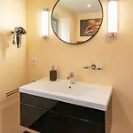 Nissmitz No.32 Lägenhet *