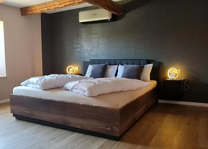 Daire Nissmitz No.32 *