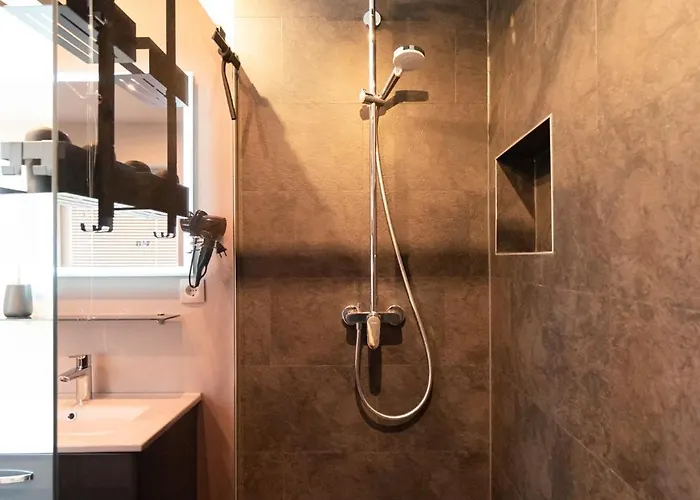 Nissmitz No.32 Daire Freyburg